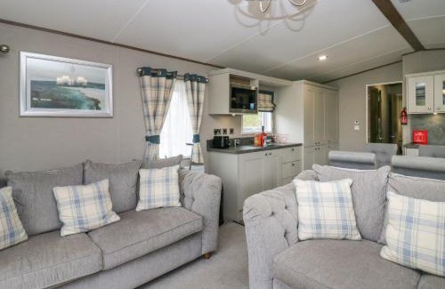 South Lakeland Leisure Village House | Lakeside Retreat
