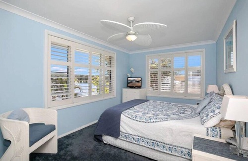 Narrabeen House | Lakeside Retreat - Lakefront