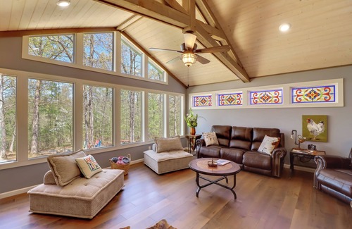 Higden House | Lakeside Retreat on 10 Acres: 2 Mi to Greers Ferry