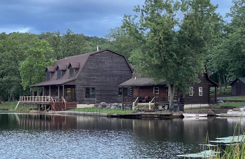 Blackwell Cabin | Lakeside Secluded Private Cabins, on Two Twenty Acre Lakes