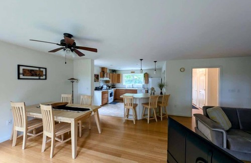 Mariaville House | Lakeside Serenity Cabin, watersports, Family