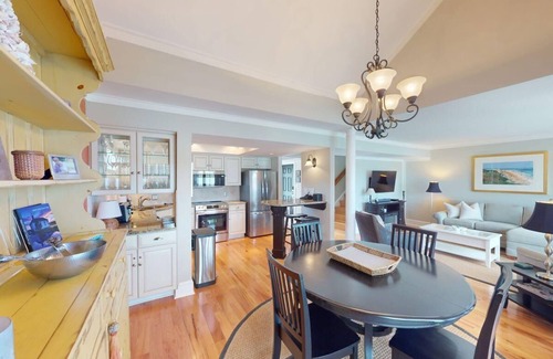 Litchfield by the Sea Villa | Lakeside Updated Villa: Pool and Beach Access
