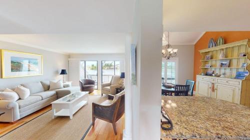Litchfield by the Sea Villa | Lakeside Updated Villa: Pool and Beach Access