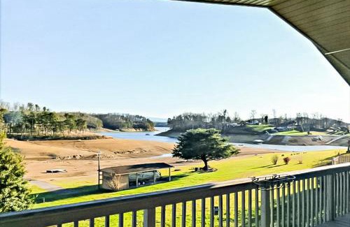 Dandridge House | Lakeside