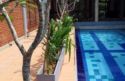 Kathaluwa Apartment | Lakeside Villa with Pool & Beach Access