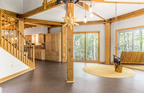 North Anson House | Lakeside Winter Wonderland/Ski House by Sugarloaf