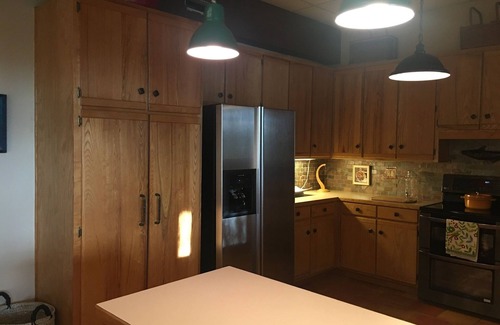 Lenoir City Apartment | Lakeside Woodland Retreat