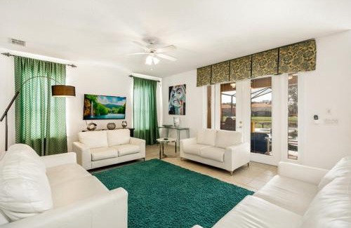 Bellavida House | Lakeview 6-Bedroom Retreat with Game Room, Private Pool, Spa & Resort Amenities - Ideal for Families & Groups