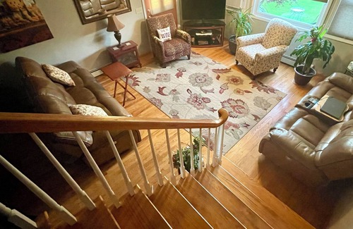 Ashtabula House | Lakeview Garden Home