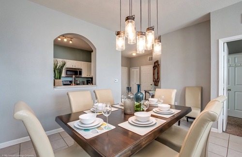 Windsor Hills Apartment | Lakeview Gardens