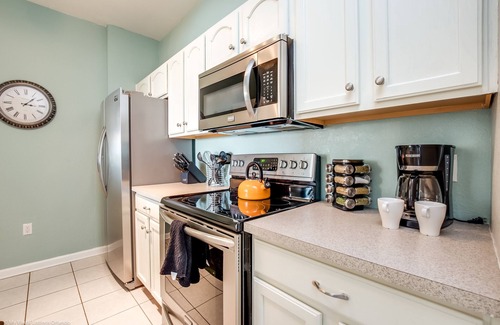 Windsor Hills Apartment | Lakeview Gardens