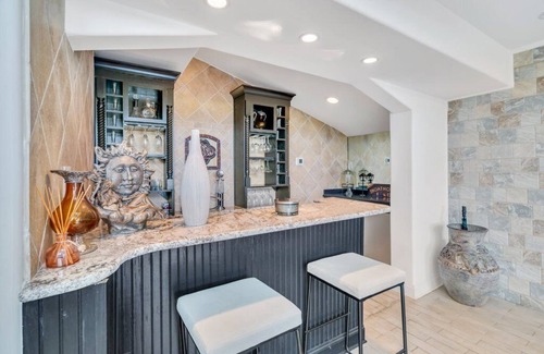 Lake Shore - Lake Vista House | Lakeview Gem: 3BR, 2.5BA Home. Private Pool, Marina and Lakefront Views - Perfect for Families