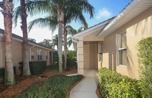 Braden River Villa | Lakeview, Golfing, Cypress Cove