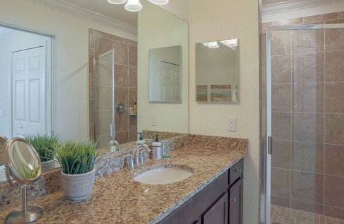 Braden River Condo | Lakeview, Golfing, Lakewood National, Crane Creek