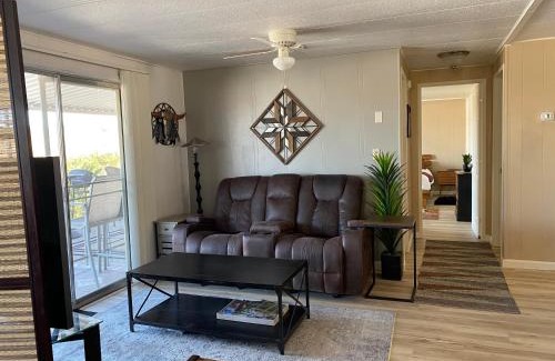 Parker Strip House | Lakeview Home overlooking Havasu Springs