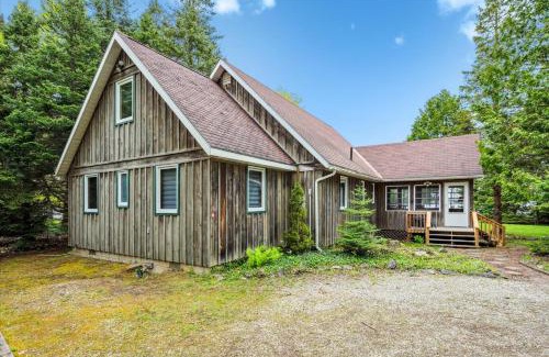 Tobermory House | Lakeview Loft A-frame Escape Tobermory