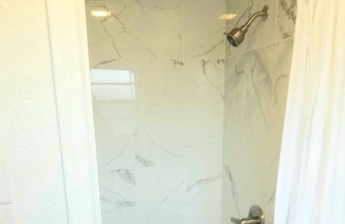 Lakeview Apartment | Lakeview Luxury Resort Studio #19