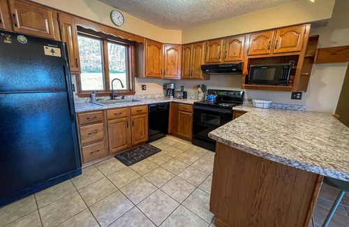 Rangeley House | Lakeview Retreat with Game Room, Beach, and Spectacular Views