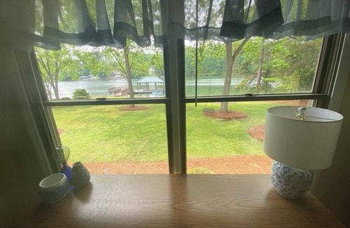 Lake Norman of Catawba House | Lakeview Hideaway – Family-Friendly Lakefront Escape