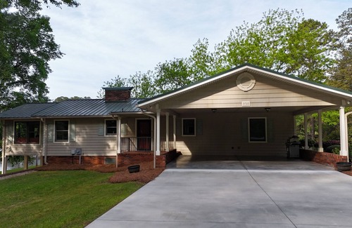 Lake Norman of Catawba House | Lakeview Hideaway – Family-Friendly Lakefront Escape