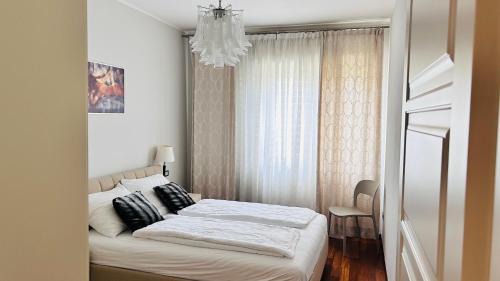 Peschiera del Garda Apartment | Lakeview Verdi Apartment