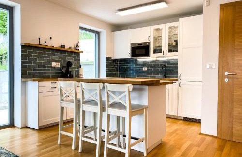 Bled Apartment | Lakeview Villa Bled