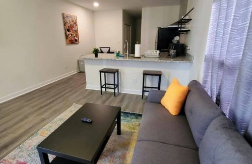 Durham Apartment | Lakewood Lyon Park Renovated Cottage Near Duke 28A