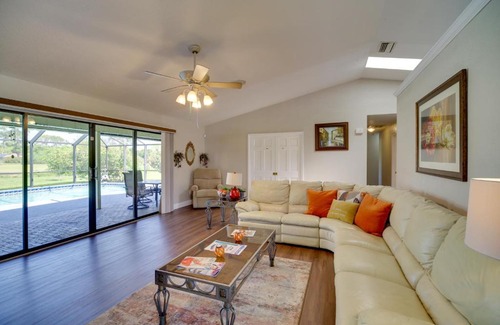 Lakewood Park House | Lakewood Park Retreat on Fairway - 4 Mi to Beach!