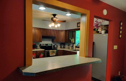 Grove City House | Lakewood Ranch Escape near Grove City Outlets Mall