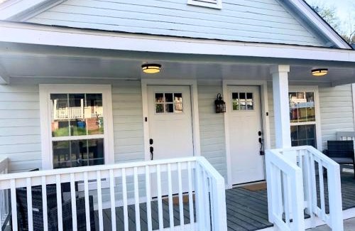 Durham House | Lakewoodlyon Park Renovated Cottage Near Duke 26a