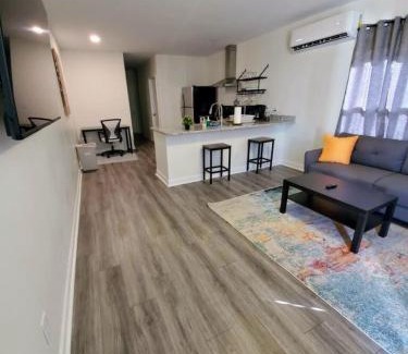 Durham House | Lakewoodlyon Park Renovated Cottage Near Duke 26b