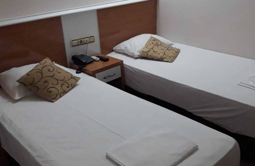 Aksaray Bed & Breakfast | Lal Hotel