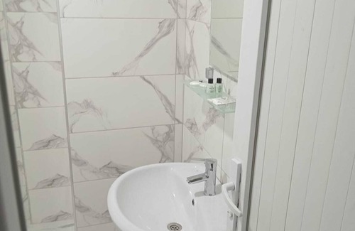 Aksaray Bed & Breakfast | Lal Hotel