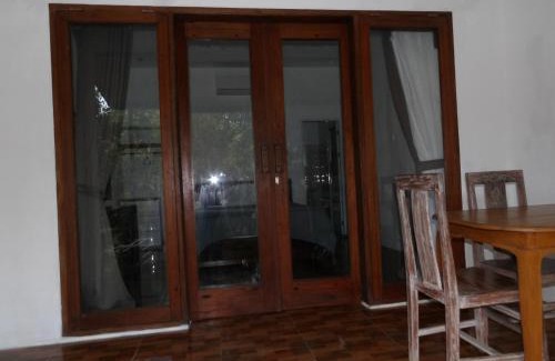 Kutuh House | Lala Home Stay