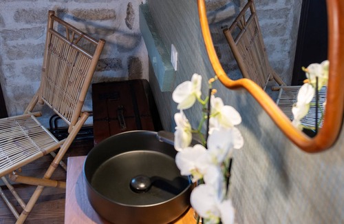 Quimper House | Lala Saul