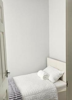 Hartlepool Apartment | Lala Stays Htpool
