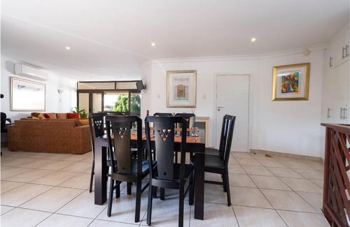 Windermere House | Lalala Guesthouse