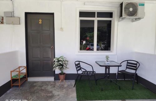 Kampung Kedawang Hotel | Laman Hanaz