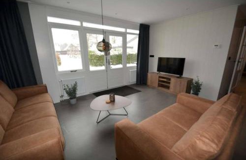 Serooskerke House | Lamsoor