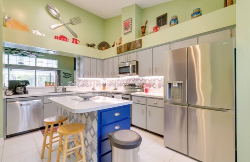 Dunnellon House | Lanai & Grill: Sunny Home Near Rainbow Springs!