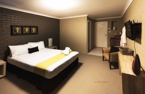 Lancelin Hotel | Lancelin Sands Hotel