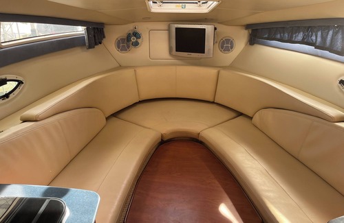 Porto Belo Boat Rental | LanchasBR