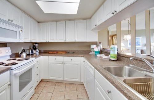 Sunset Beach House | Land's End 1-401 Gulf View