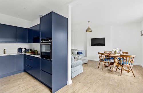 Torcross Apartment | Landau Apartment - an apartment overlooking Slapton Ley and Start Bay