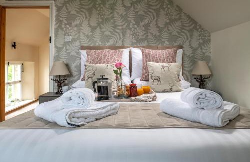 Longnor House | Landcroft Barn