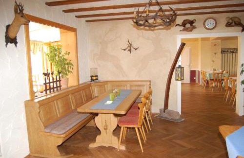 Neustadt-Hambach Hotel | Landgasthof Jägerstübchen