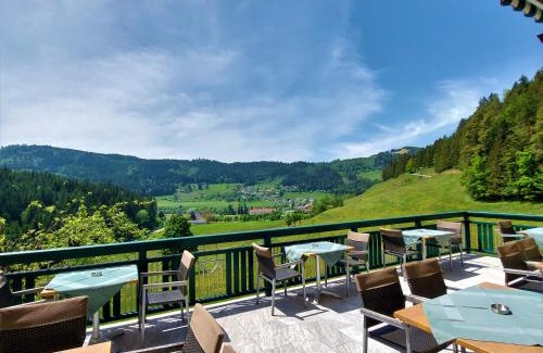 Klein Sankt Paul Bed & Breakfast | Landgasthof Hasbauer