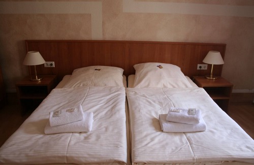 Alzey Hotel | Landgasthof Hotel Rebe