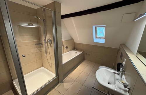 Kleinwallstadt Hotel | Landgasthof zum Hasen