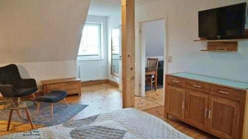 Ulsnis House | Landglück